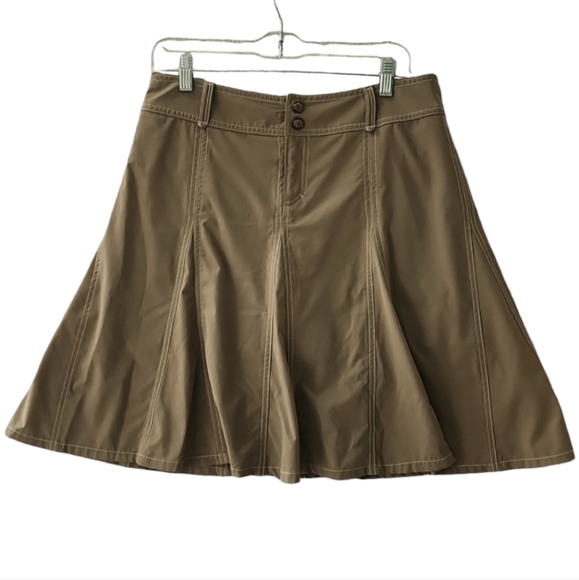 Athleta Dresses & Skirts - Athleta A line flouncy tennis prep skort size 8 soft brown